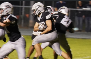 H&H Homecoming Spoiled by Doniphan-Trumbull Cardinals Win Over the Bearcats